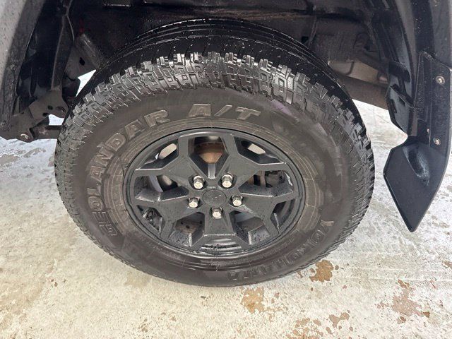 Used 2021 Jeep Gladiator Sport AWD/4WD image 6