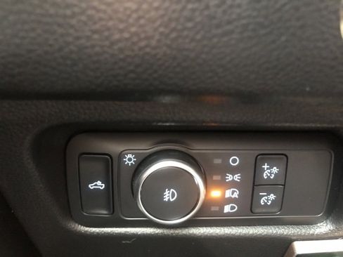 Used 2025 Ford Ranger XLT w/ Equipment Group 301A High image 18