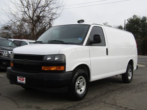Used 2019 Chevrolet Express 2500 2500 Cargo Van 135 w/ Driver Convenience Package image 7