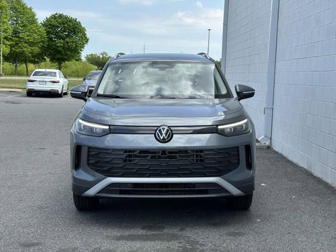 New 2026 Volkswagen Tiguan S AWD/4WD image 9