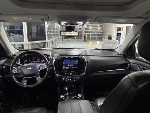 Used 2021 Chevrolet Traverse Premier w/ Redline Edition AWD/4WD image 35
