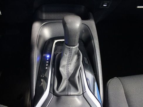 Used 2024 Toyota Corolla LE image 28