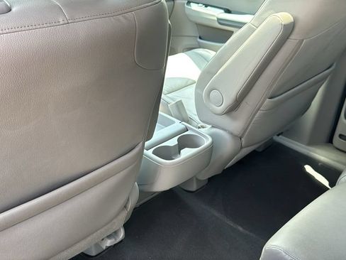 Used 2013 Honda Odyssey EX-L image 31