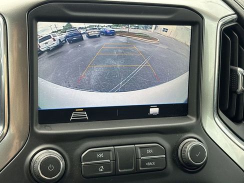 Certified 2021 Chevrolet Silverado 1500 RST image 16