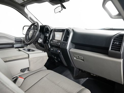 Used 2019 Ford F150 XLT image 24