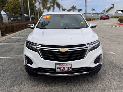 Used 2024 Chevrolet Equinox LT FWD image 3