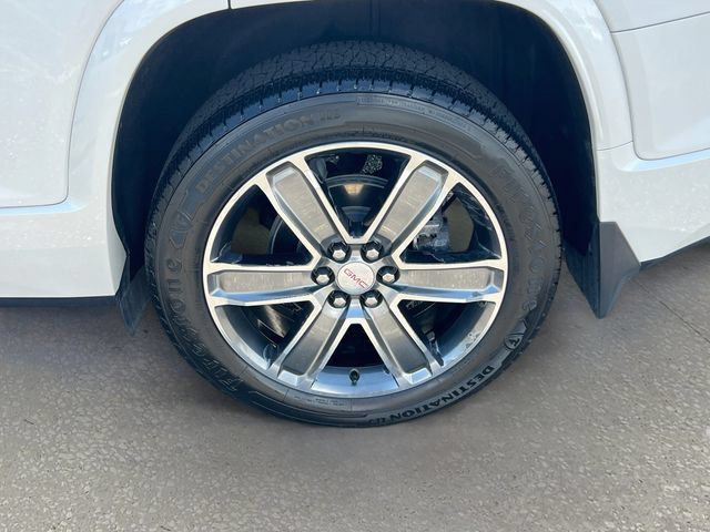 Used 2019 GMC Acadia Denali w/ Technology Package AWD/4WD image 34