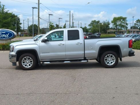 Used 2017 GMC Sierra 1500 SLE image 5
