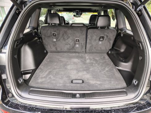 Certified 2023 Jeep Grand Cherokee Altitude image 11