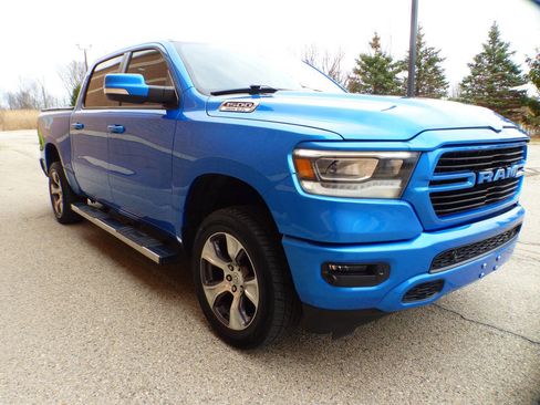 Used 2020 RAM 1500 Big Horn AWD/4WD image 11