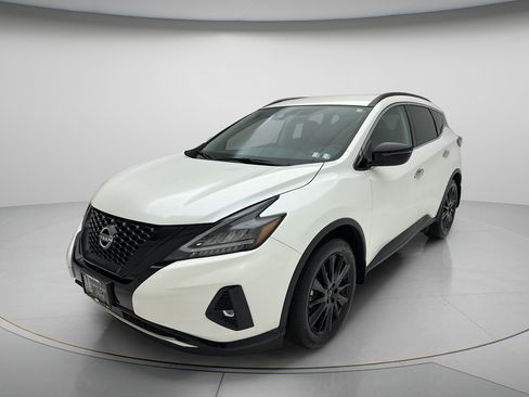 Used 2024 Nissan Murano SV w/ SV Midnight Edition Package AWD/4WD image 3