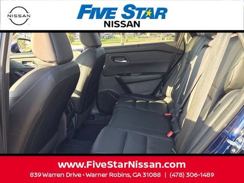Used 2024 Nissan Rogue SL w/ SL Premium Package AWD/4WD image 6