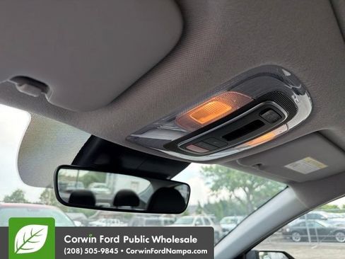 Used 2023 Hyundai Elantra Limited FWD image 19