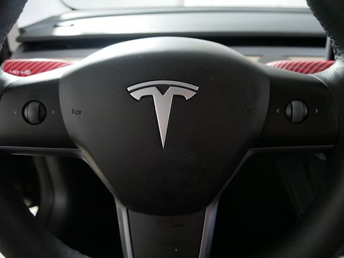 Used 2023 Tesla Model 3 Performance image 25