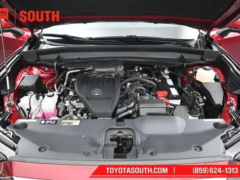 Used 2024 Toyota Grand Highlander AWD image 43