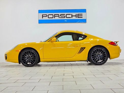 Used 2011 Porsche Cayman RWD image 1