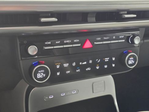 New 2026 Hyundai Ioniq 9 SEL AWD/4WD image 26