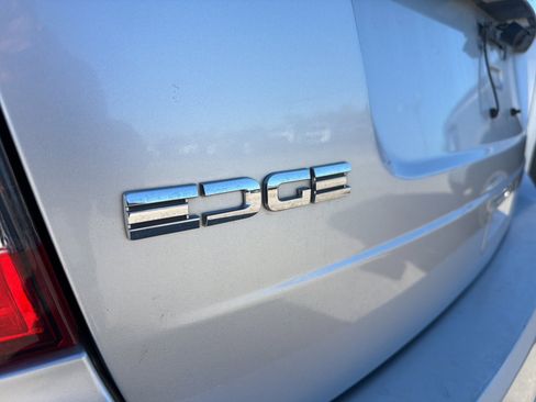 Used 2014 Ford Edge SE image 10