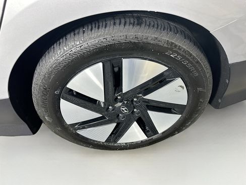 Used 2024 Hyundai Ioniq 6 SE image 11