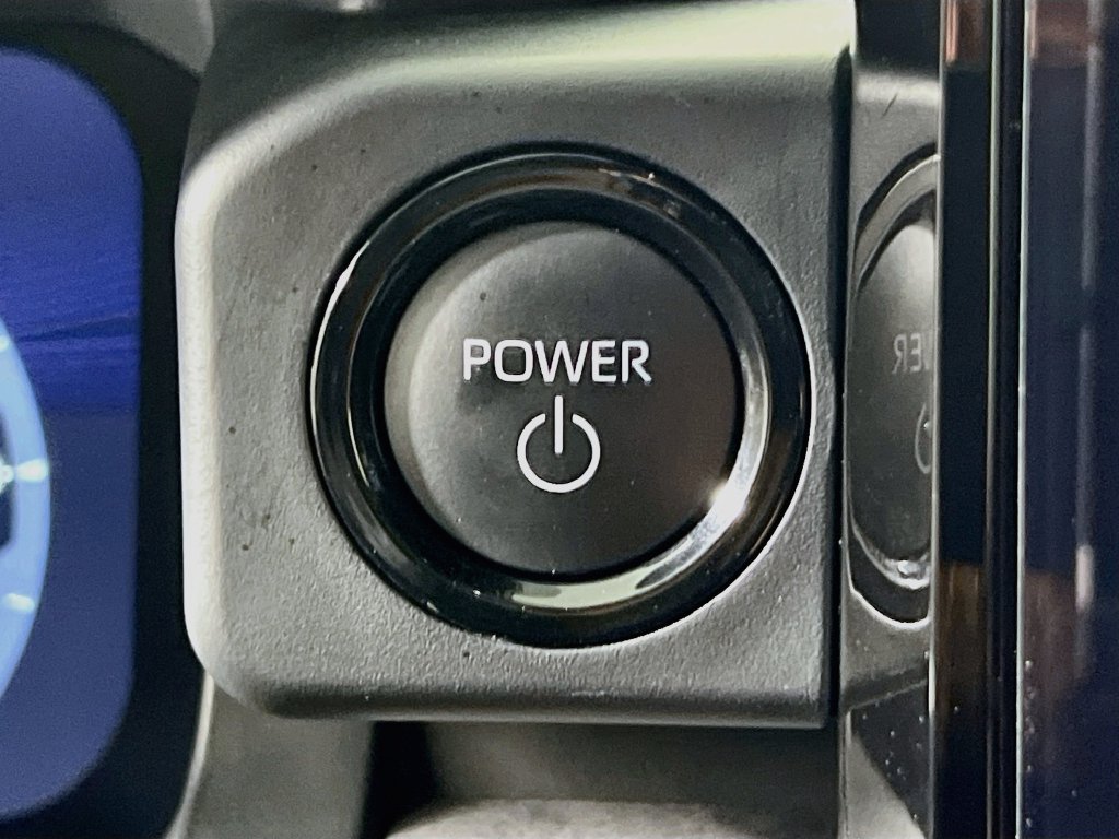 Used 2025 Toyota Tacoma 4x4 Double Cab Hybrid image 19