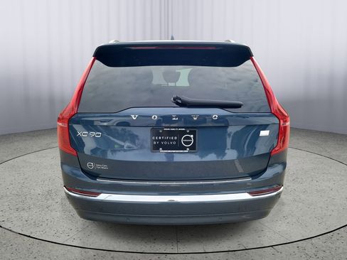 Certified 2023 Volvo XC90 T8 Ultimate w/ Protection Package Premier image 5
