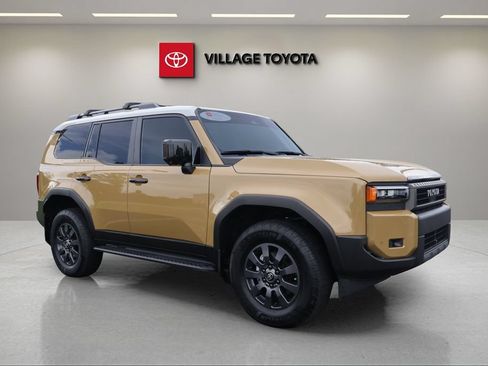 Used 2025 Toyota Land Cruiser w/ Premium Package AWD/4WD image 7