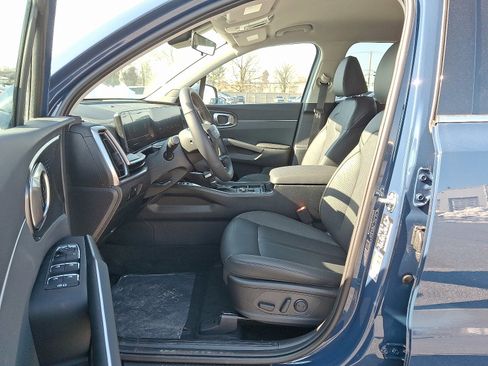 New 2026 Kia Sorento S image 10