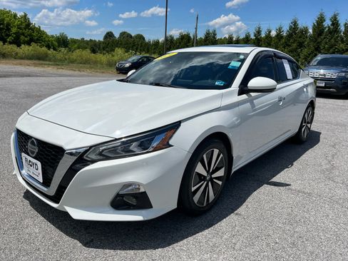Used 2021 Nissan Altima 2.5 SL FWD image 7