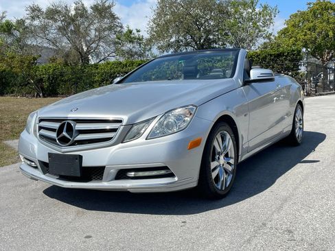 Used 2012 Mercedes-Benz E 350 Cabriolet w/ Premium 1 Launch Pkg image 2