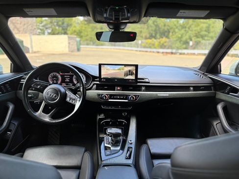 Used 2022 Audi A4 2.0T Premium Plus w/ Premium Plus Package AWD/4WD image 21