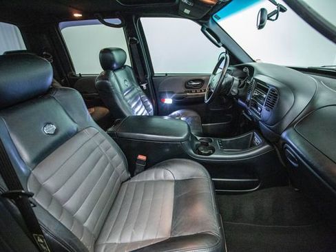 Used 2002 Ford F150 Harley-Davidson image 20