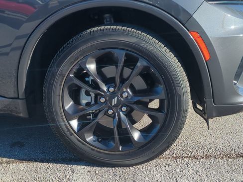 Certified 2025 Dodge Durango GT w/ Blacktop Package image 10