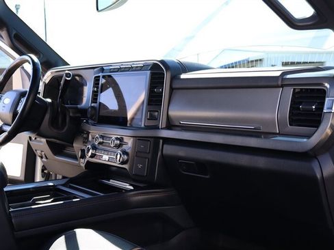 Used 2024 Ford F450 Platinum w/ FX4 Off-Road Package image 30