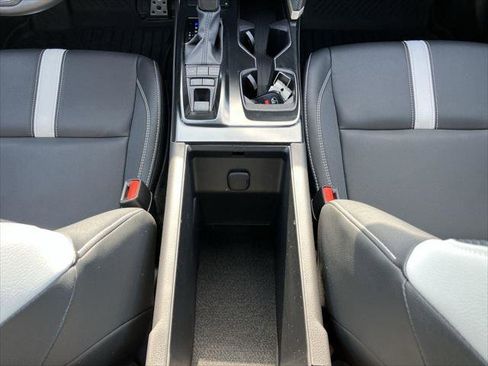 Certified 2025 Toyota Camry SE image 17