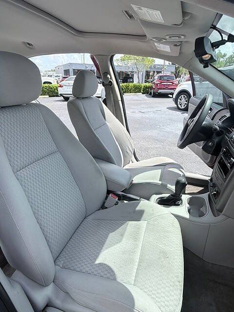Used 2009 Chevrolet Cobalt LT w/ Sun and Wheel Package FWD image 14