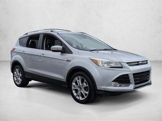 Used 2016 Ford Escape Titanium FWD video 3