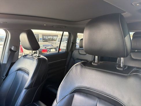 Used 2021 Jeep Grand Cherokee L Limited image 10