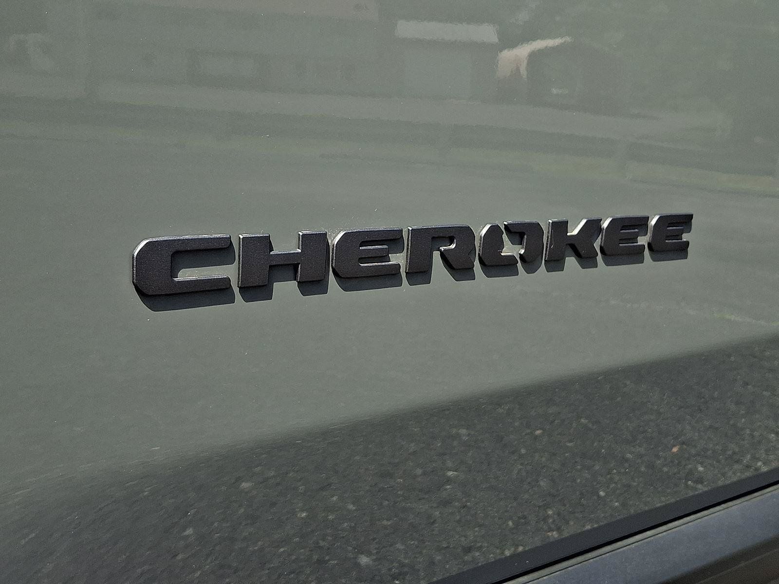 New 2026 Jeep Cherokee Laredo AWD/4WD image 18