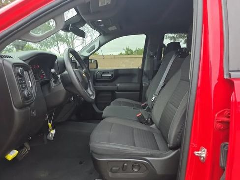Used 2022 Chevrolet Silverado 1500 Custom AWD/4WD image 5