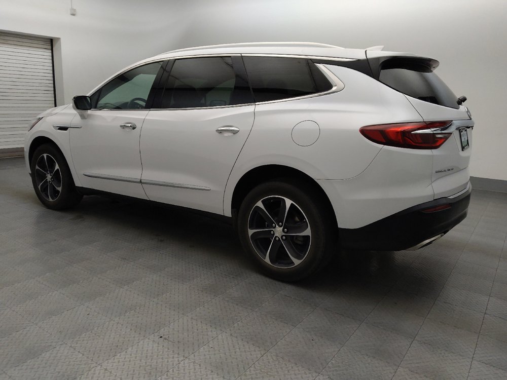 Used 2021 Buick Enclave Essence w/ Sport Touring Edition FWD image 3