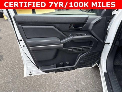 Used 2024 Toyota Tacoma SR5 image 13