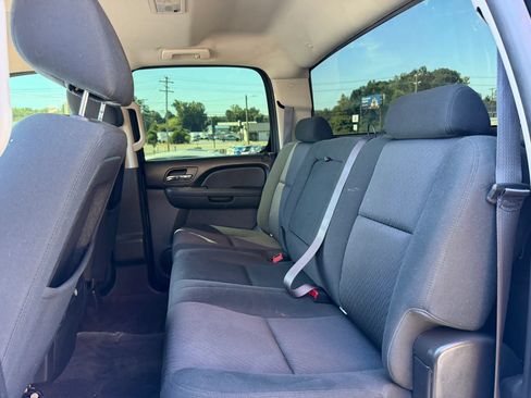 Used 2012 GMC Sierra 1500 SLE w/ All-Terrain Package AWD/4WD image 12