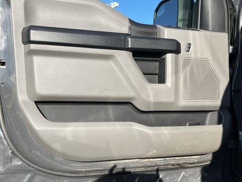 Used 2018 Ford F150 XL w/ Equipment Group 101A Mid image 15