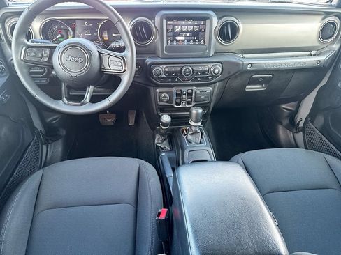 Certified 2023 Jeep Wrangler Unlimited w/ Cold Weather Group AWD/4WD image 24