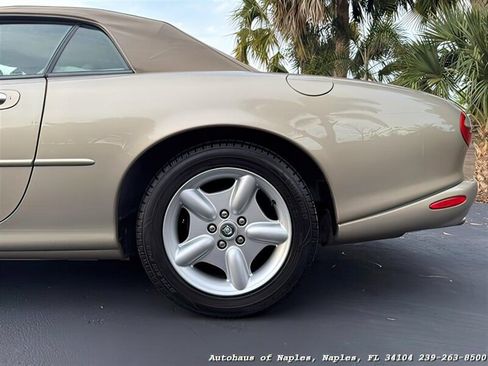 Used 1998 Jaguar XK8 Convertible RWD image 11