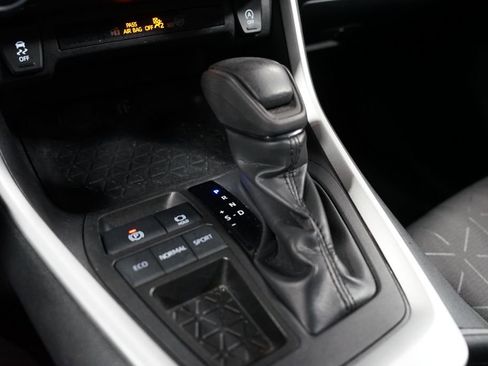 Certified 2024 Toyota RAV4 XLE image 21