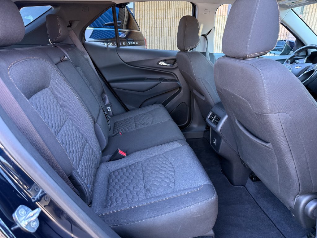 Used 2020 Chevrolet Equinox LT FWD image 21