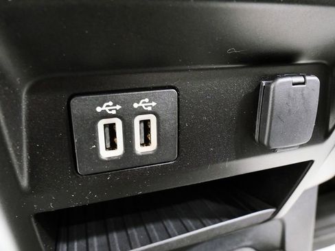 Used 2020 Ford F150 XLT AWD/4WD image 28