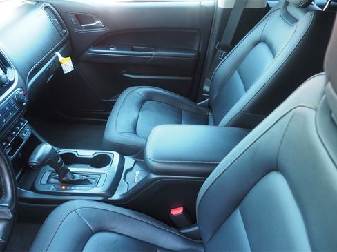 Used 2021 GMC Canyon AT4 w/ Driver Alert Package image 10