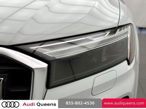 Used 2025 Audi Q7 3.0T Premium w/ Convenience Package AWD/4WD image 7
